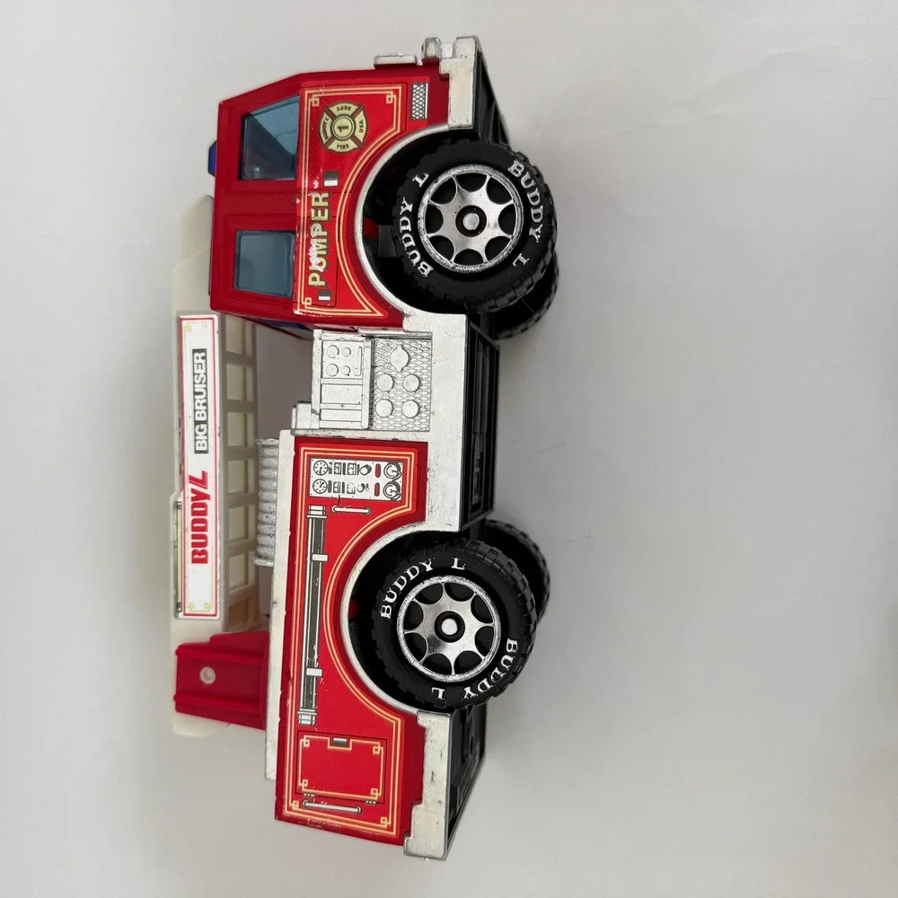 Vintage 1989 Buddy L Big Bruiser Pumper Fire Truck Ladder Lights & Sound Toy 10